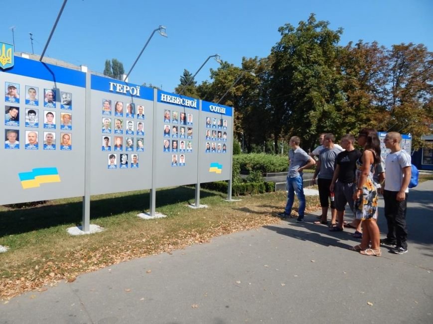 Ребят из Кременчугской воспитательной колонии сводили на экскурсию... Ребят из Кременчугской воспитательной колонии сводили на экскурсию по городу и на центральный пляж (ФОТО) (фото) - фото 1