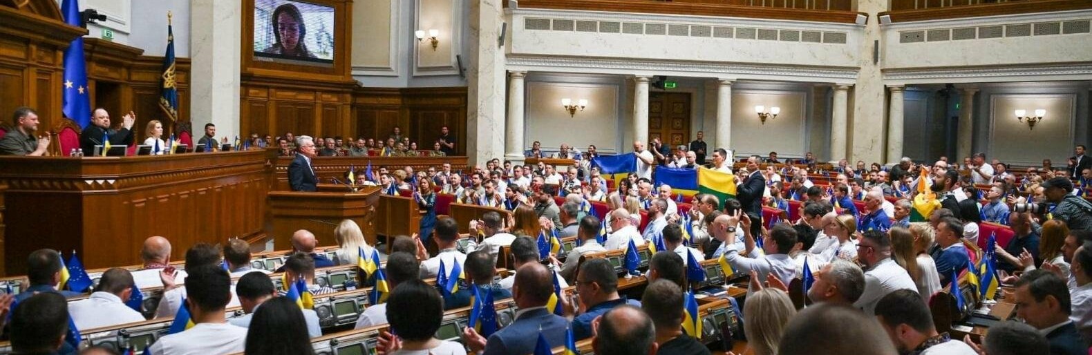 Верховна Рада ввела мораторій на підвищення тарифів на комуналку для населення