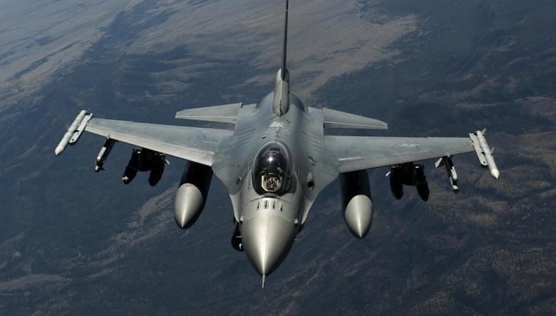 Україна отримає «потужну кількість» винищувачів F-16