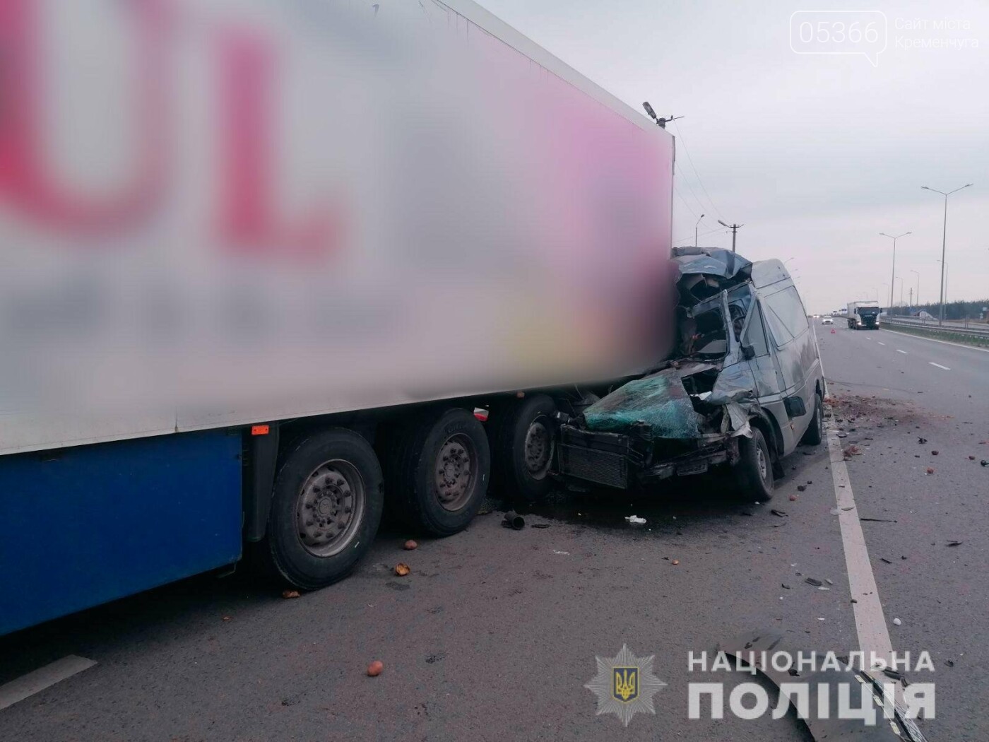 На Полтавщині зіткнулися три автівки: є потерпілий, фото-2