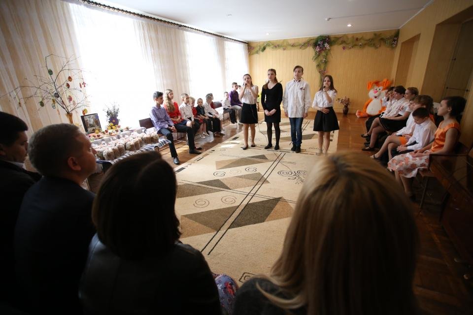 привітання дітей з Великоднем привітання дітей з Великоднем