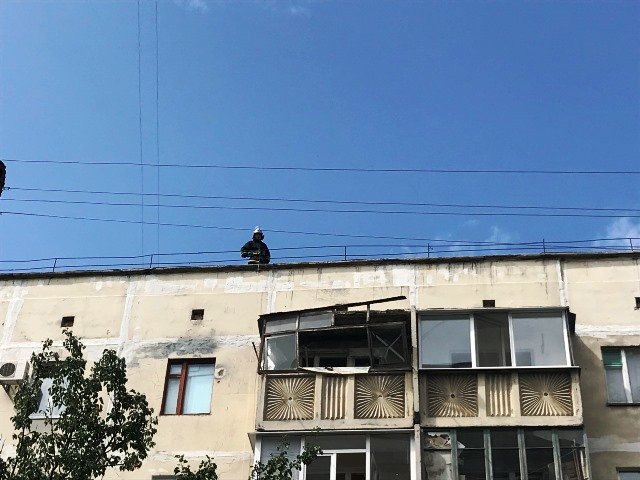 Демонтування балкону