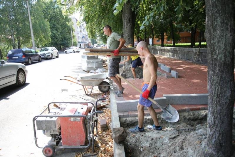 ремонт тротуаров в Кременчуге