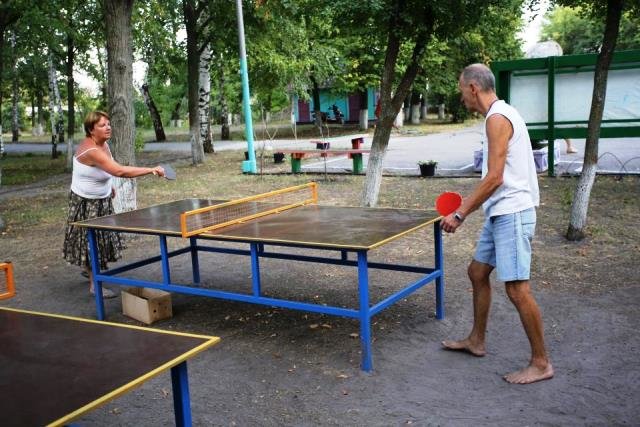 Відпочинок людей похилого віку у "Супутнику"
