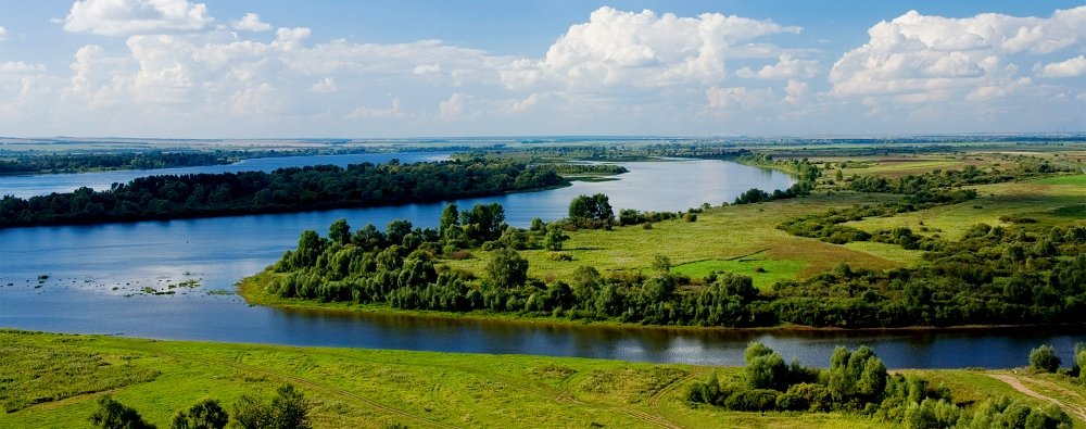 Днепр впадает в волгу