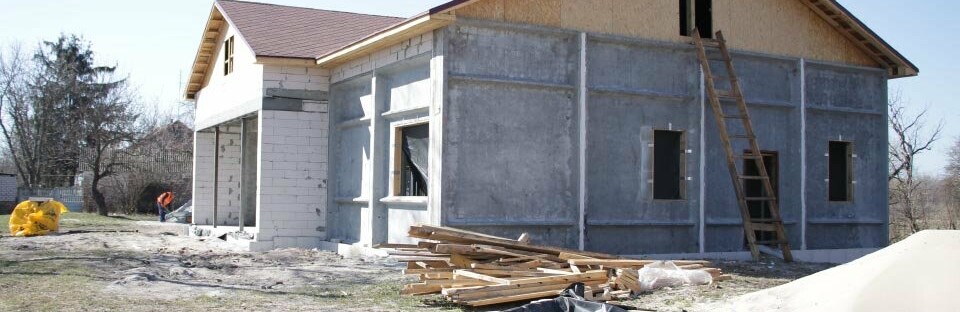 У квітні відкриють новеньку амбулаторію у селі біля Горішніх Плавні... У квітні відкриють новеньку амбулаторію у селі біля Горішніх Плавнів , Близнюк Анна
