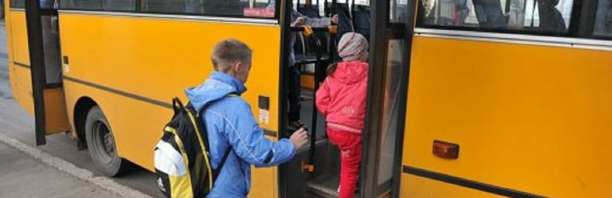 Учні з Придніпрянського теж їздитимуть в транспорті безкоштовно