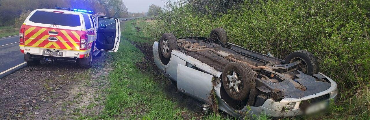 Перекинувся автомобіль: в аварії на Полтавщині загинув чоловік