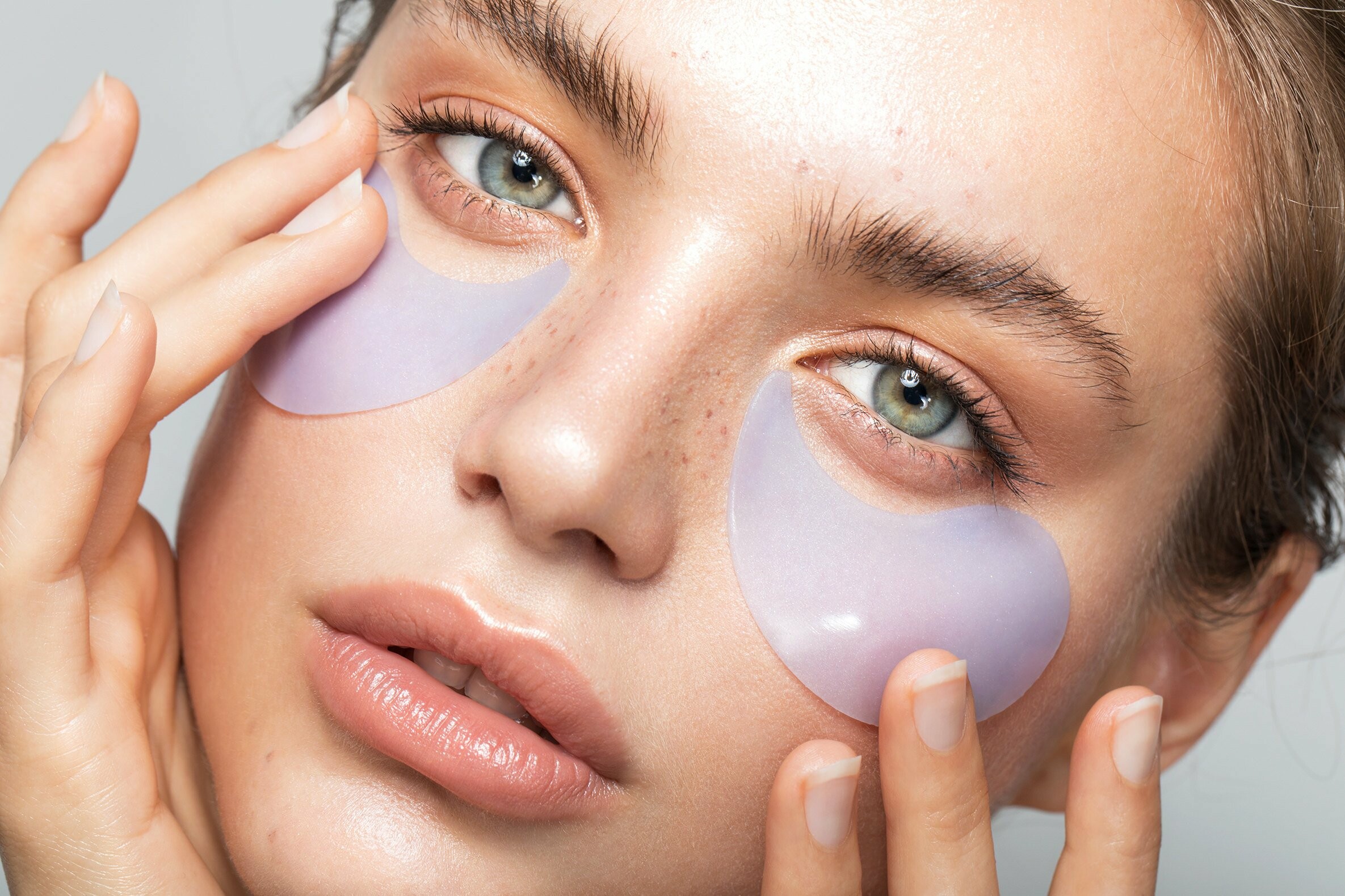 Рідкі патчі для зони під очима