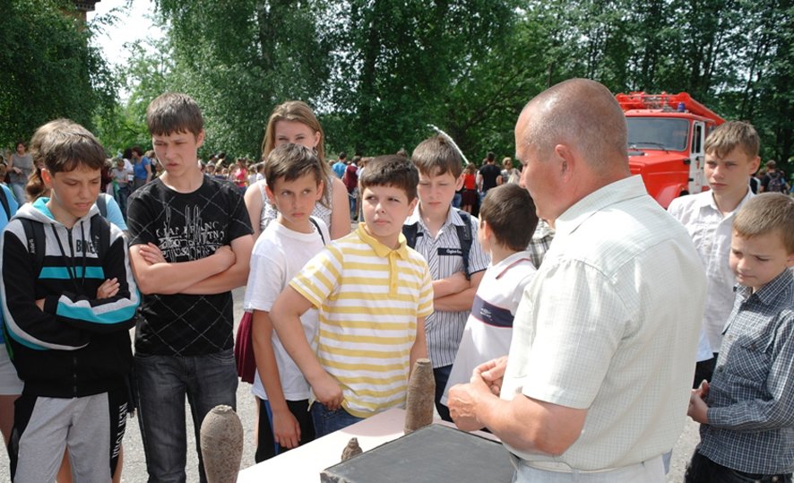 _SAM9872