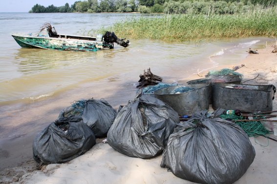 На Кременчугском водохранилище у браконьеров изъяли 200 кг рыбы (ФОТО) (фото) - фото 2
